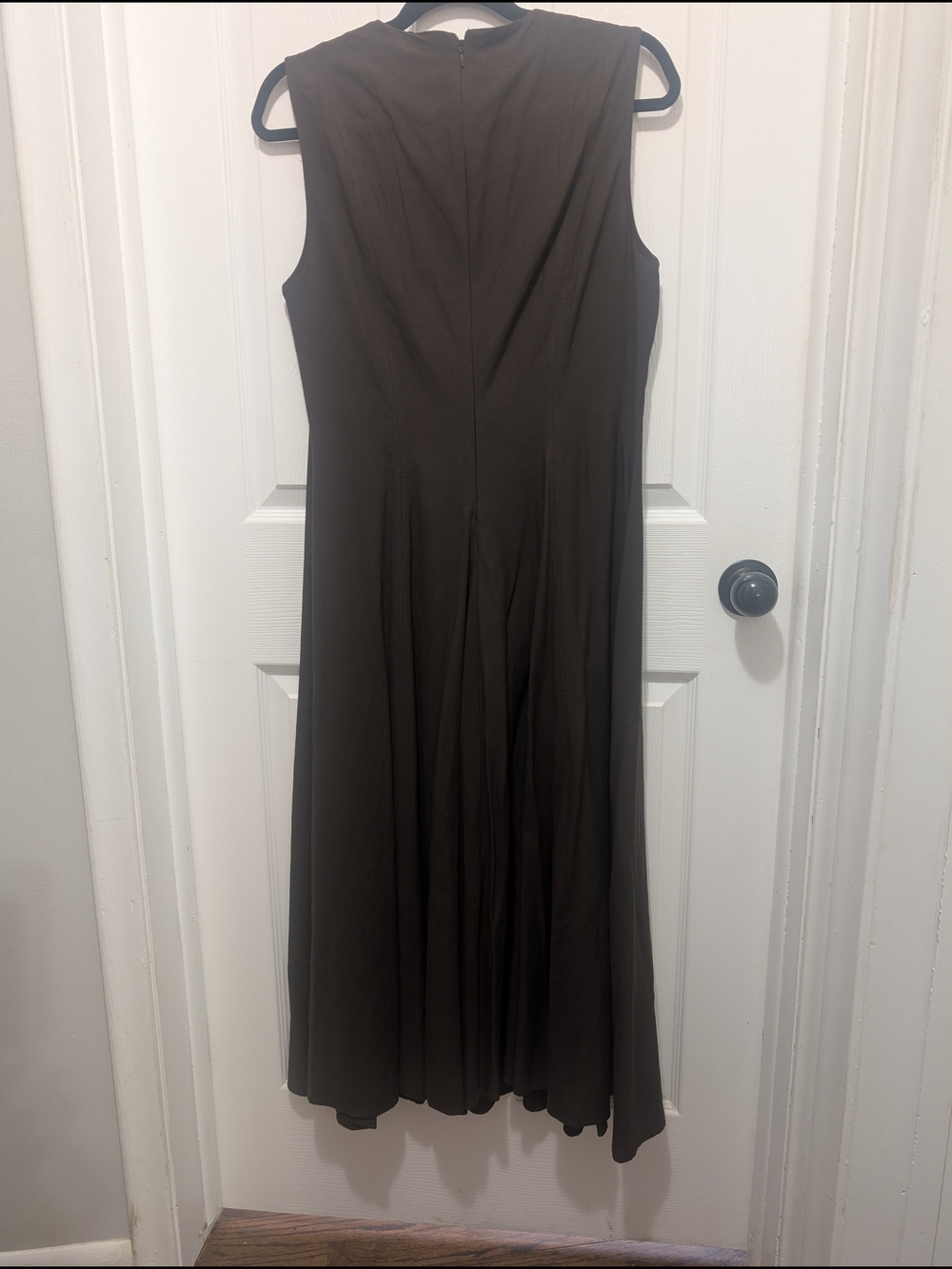 Zara Sleeveless Midi Dress (Deep Brown)
